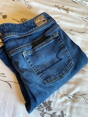 American Eagle Outfitters Dark Blue Kick Boot Jeans Size 14L